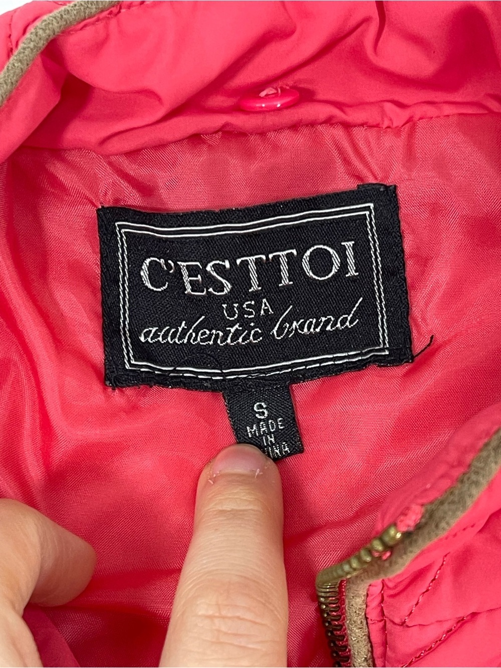 C’ESTTOI Pink Quilted Vest Women’s Small Gold Zip Lightweight Fall Jacket - Picture 4 of 9